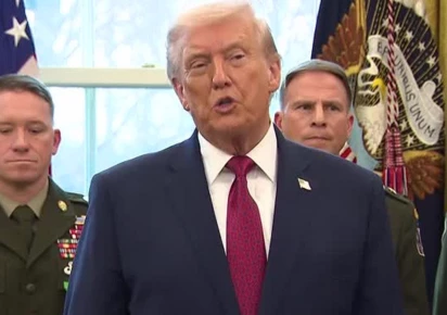 Trump reiterates stopping Pakistan-India war, praises CDF Munir