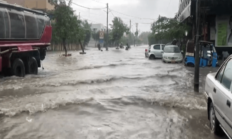 Pakistan issues flood alert as heavy monsoon-linked rains wreak havoc in Sindh