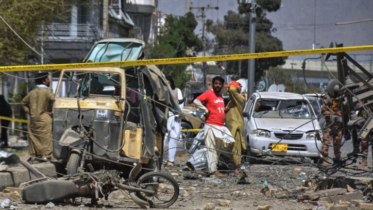 Pakistan federal government orders inquiry into motorway accident that killed dozens